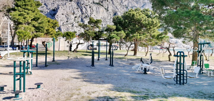 Playground (Punta)